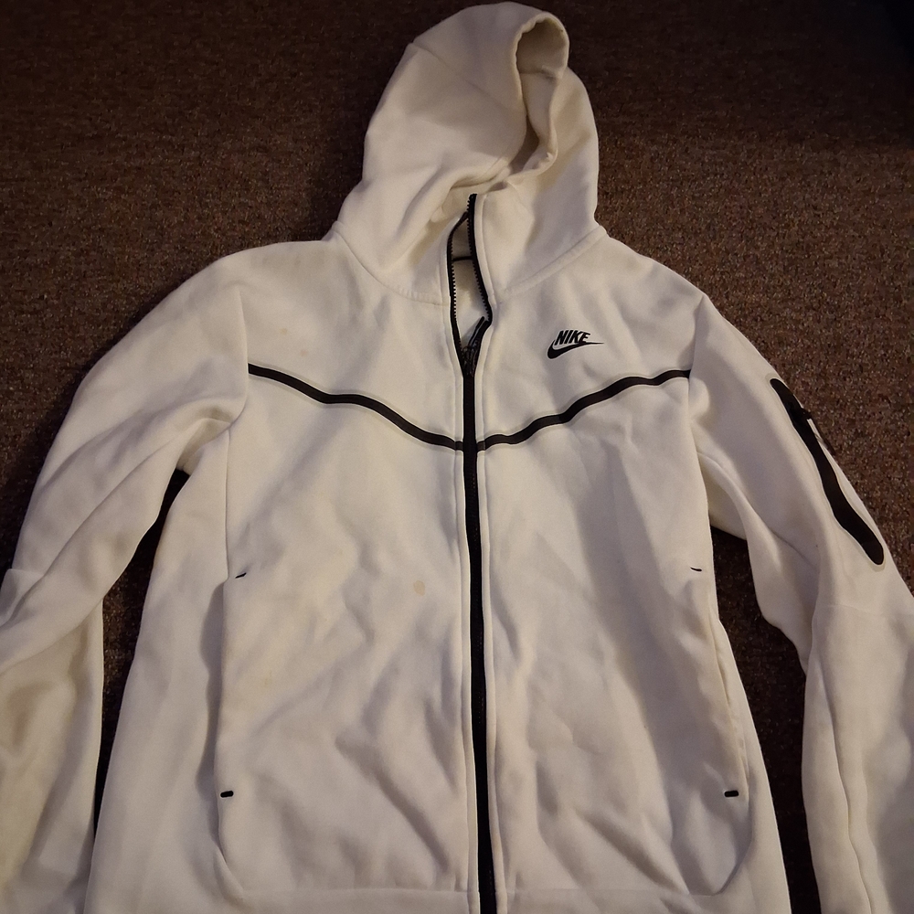 Nike Men's White Zip-Up Hoodie